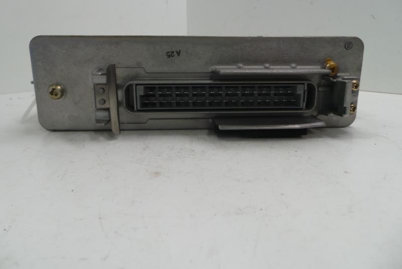 Audi 80 B4 BJ 94 Steuergeraet Motor 4A0907379A BOSCH 0265100056